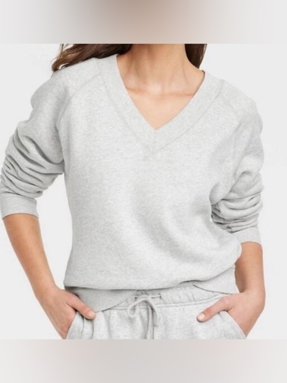 NWT Universal Thread Relaxed Pullover V-Neck Sweatshirt-Size L